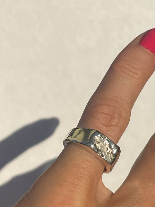 moonface signet ring